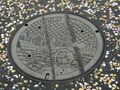 Yokosuka Manhole 02.jpg